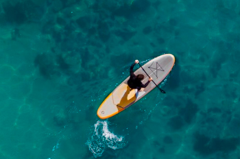 Lugares para fazer SUP e caiaque em Florianópolis