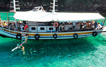 Passeios de escuna em Florianópolis
